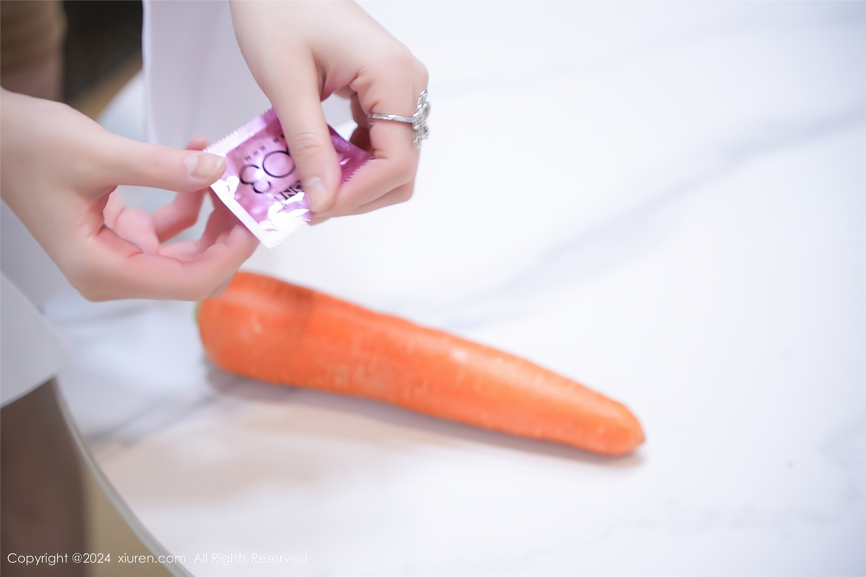 Xiuren秀人网 2024.02.07 NO.8083 Carol周妍希